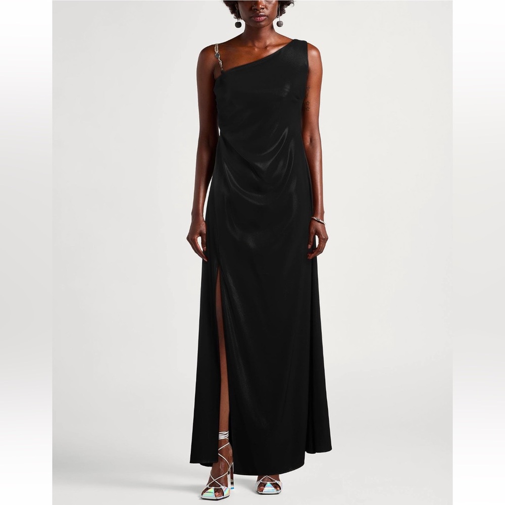 Elegant Black One-Shoulder Dress